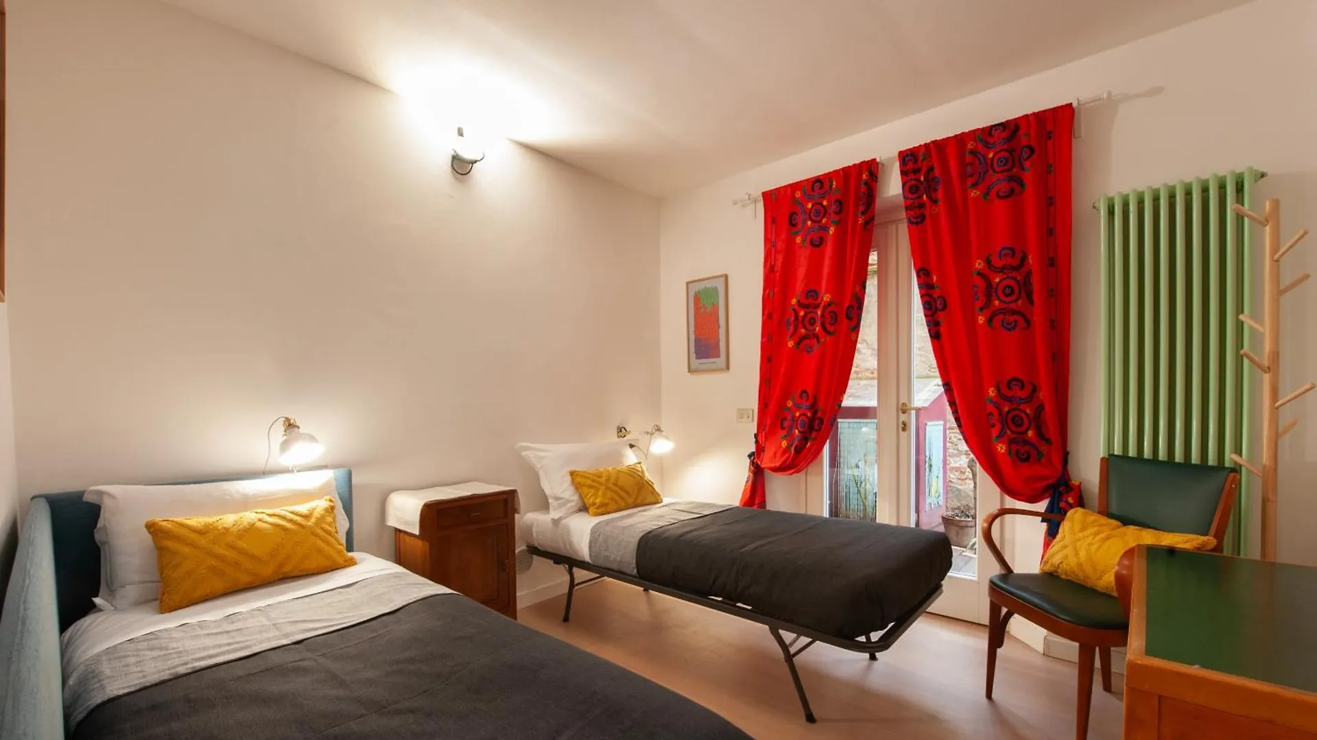 Il Fico - Tintori Apt Florence 0*,  Italy